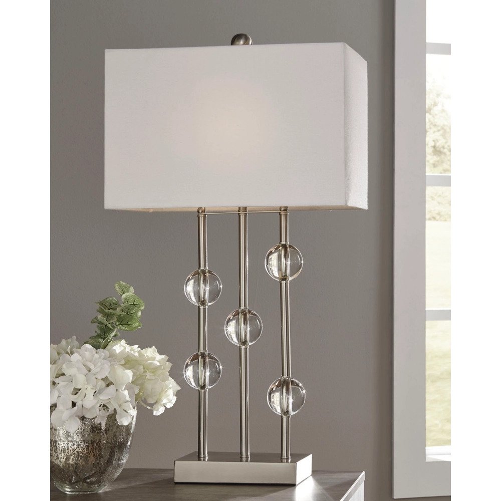 Jaala Metal Lamp
